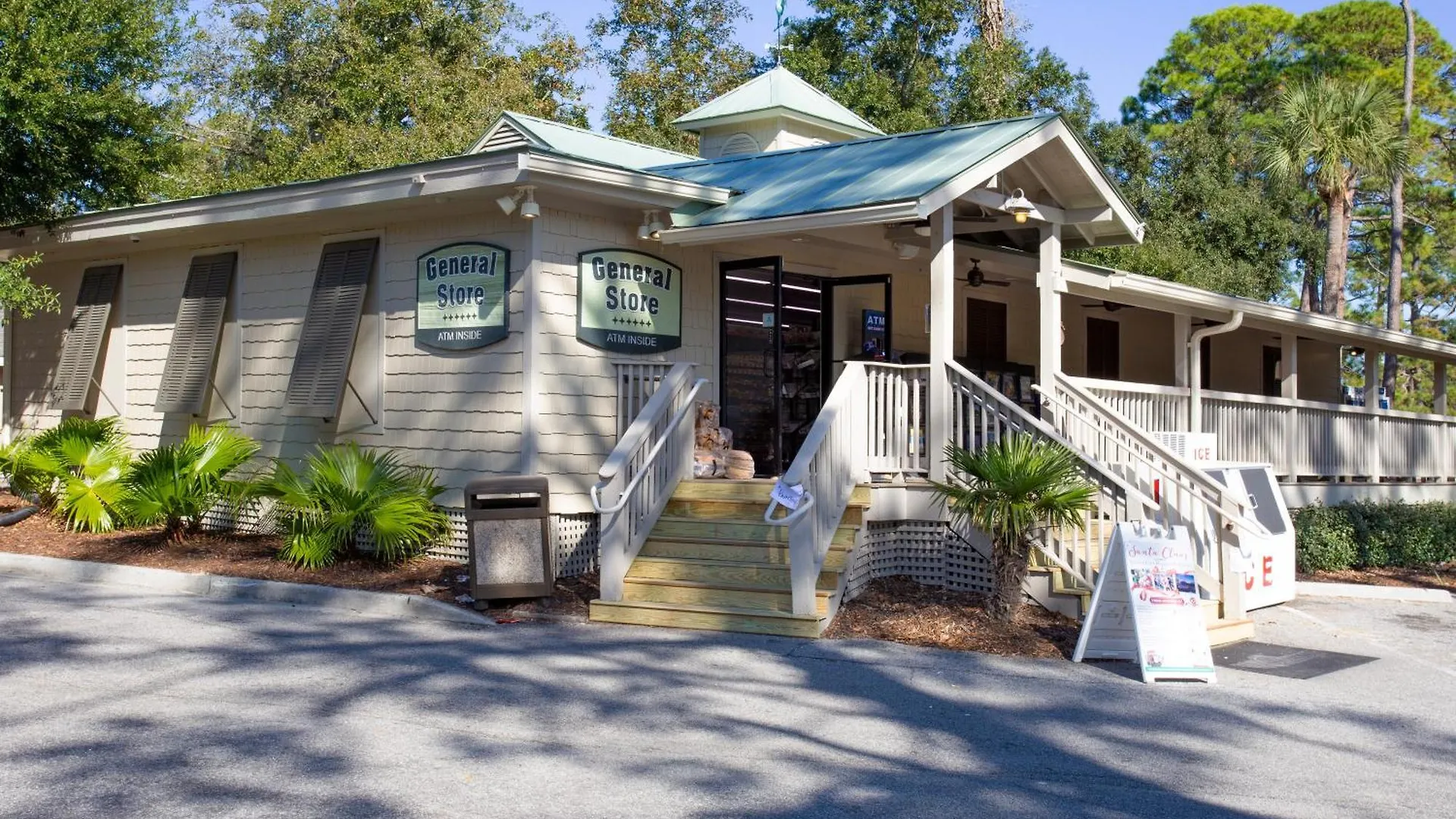 Complex Pool, Beach, Palmetto Dunes Hilton Head Island Villa